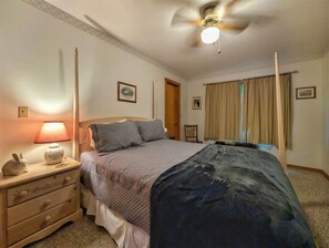 5 bedrooms, WiFi