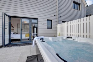 Terrace/patio - 2 Bed in Westward Ho! (oc-idleho) (Northam)