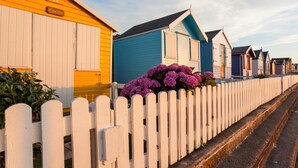 Exterior - 2 Bed in Westward Ho! (oc-idleho) (Northam)