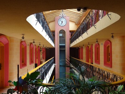 Hotel Villa De Cortez