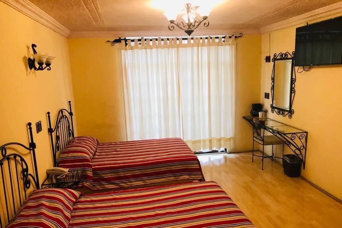 Habitación básica doble | Wifi gratis