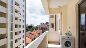 Property grounds - Odaat Apartments, Nairobi Roysambu. (nairobi)