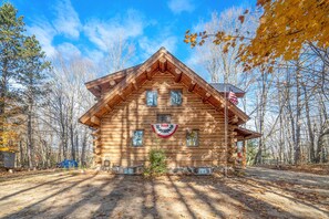 Exterior - Delightful Riverfront Cabin with Wood-Burning Fireplace and Gas Grill & Hot Tub (Thompsonville)