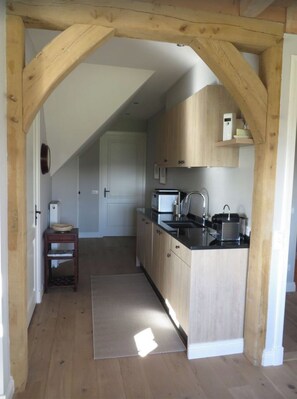 Een magnetron, een oven