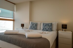 Apartment, 1 Bedroom, Balcony | 1 bedroom, iron/ironing board, free WiFi, bed sheets - Still Life Old Street (London)