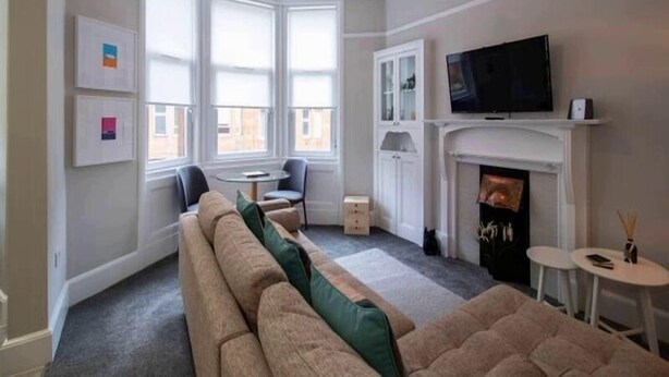 Unclassified image, 1 of 14, button - Regent Comfort Apartments (Glasgow)