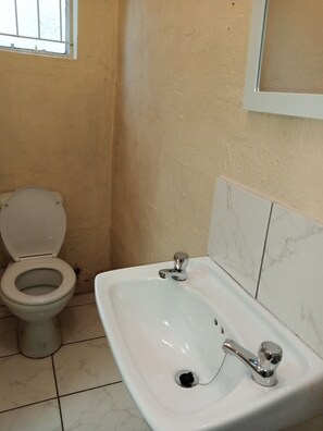 Economy Studio, Private Bathroom | Bathroom