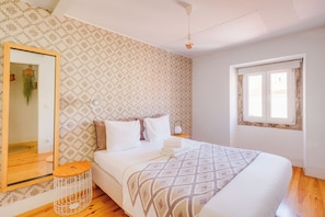 2 slaapkamers, een strijkplank/strijkijzer, wifi, beddengoed