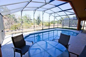 House | Pool