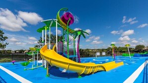 House (The Windsor Hills IHR 3073) | Pool