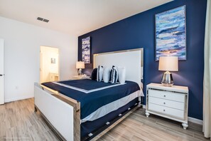 Villa (The Ultimate 10 Bedroom 8  Bathroom S) | 10 habitaciones y wifi gratis 