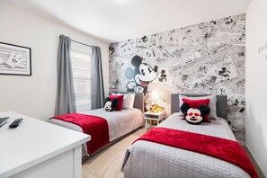 Maison (Fantastic - Brand New 7Bed 5Bath w Po) | Extérieur