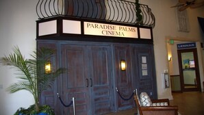 하우스 (Paradise Palms IHR 2028) | 외관