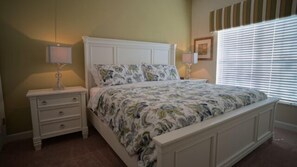 House (Paradise Palms IHR 2028)