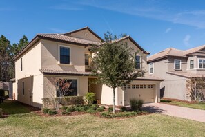 Villa | Exterior - 1450mvd00 (Davenport)