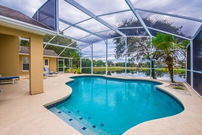 4 臥室 3 浴室泳池別墅