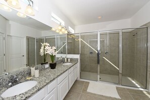 House (Bella Vida Resort-4557PCLJGIL) | Bathroom - Bella Vida Resort-4557pcljgil (Kissimmee)