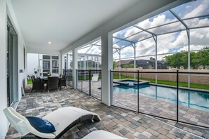 Villa (Champions Gate Villa with Game Room a) | Piscina