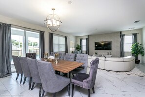 Villa (Champions Gate Villa with Game Room a) | Speisen