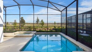 Hus (Luxury 5 bedroom home with private po) | Pool