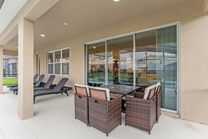 House (6028BOD 14 Bedroom 11 Bathrrom) | Terrace/patio