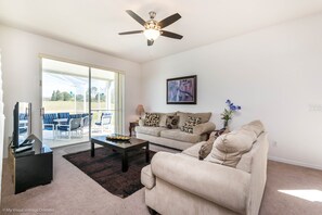 Villa | Sala de estar | Televisión 