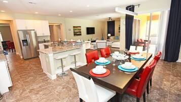 Villa | 6 bedrooms, free WiFi