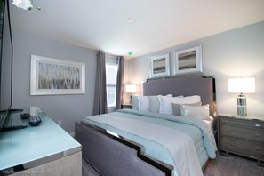 8 bedrooms, free WiFi - 8 BR Villa With Games Room (Orlando)