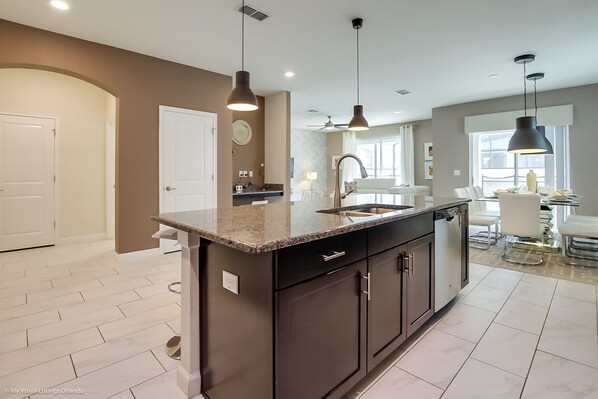 Villa (Brand New 6 Bedroom *Disney Area* Pri) | Private kitchen | Fridge, microwave, cookware/dishes/utensils