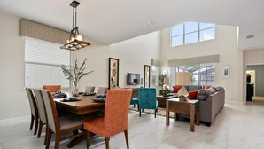 House (Storey Lake IHR 2022) | Private kitchen