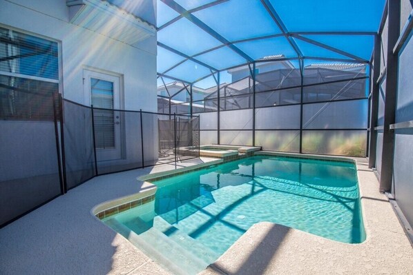 Villa (Storey Lake 5 Bedroom Disney Area) | Pool