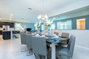 Villa (9031SRL) | Private kitchen