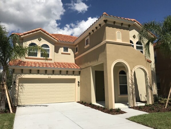 House | Exterior - Watersong Resort - 6 bed - Private Pool - IHR 3102 (Davenport)