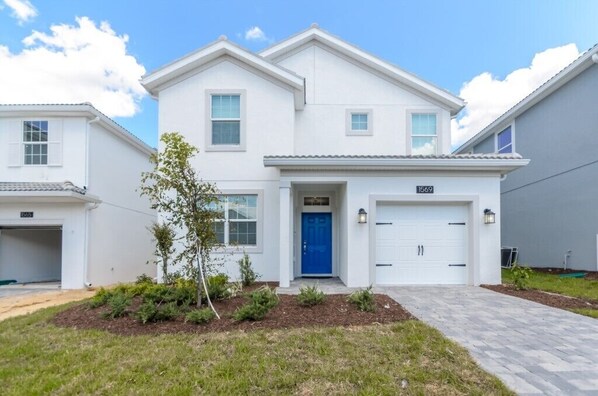 Villa (1569TL Ultimate 5 Bedroom 5 Bathroom) | Exterior - 5 Bdrm Champions Gate Luxury Villa (Davenport)