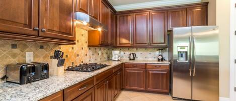 Villa (Reunion IHR 4021) | Private kitchen