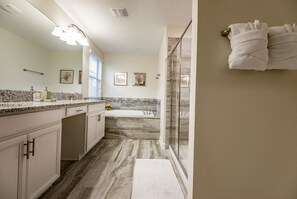 Villa (Champions Gate Villa W Private Pool a) | Badezimmer
