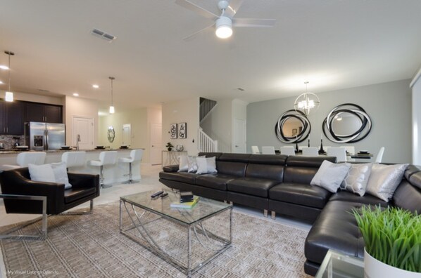 Villa (Champions Gate IHR 4037) | Living room | Flat-screen TV