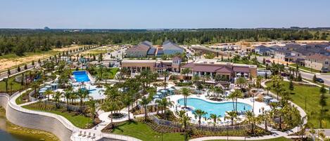 House (Orlando Newest Resort Community Town) | Pool