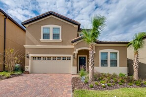 Villa (Ultimate New 8 Bedroom 6 Bathroom Win) | Exterior