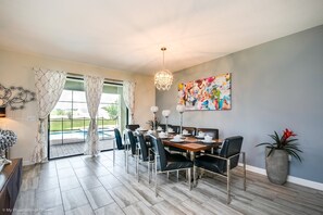 Villa (1314BW00) | Dining - 1314bw00 (Davenport)