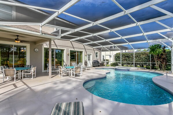 Villa | Pool | Outdoor pool - 458 Belfry (Davenport)