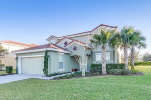 Villa (42010V Luxury 6 Bedroom 4.Bath  Home ) | Exterior