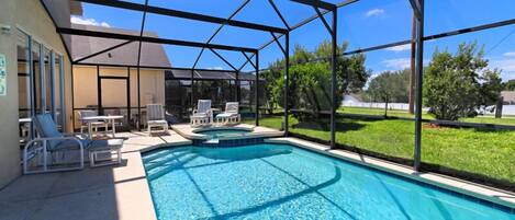 Huvila | 5 makuuhuonetta, ilmainen Wi-Fi