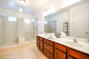 Bathroom - 7770ll Ultimate Reunion Home (Kissimmee)