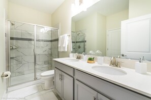 วิลล่า (1666MVD Amazing Champions Gate 8 Bedr) | ห้องน้ำ