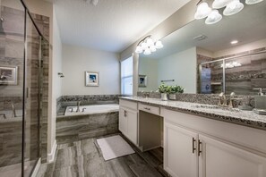 Huvila (1626MVD Fantastic 6 Bedroom 5 Bathroo) | Ulkopuoli