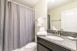 Villa (9020HS) | Bathroom | Hair dryer - 9020hs (Davenport)