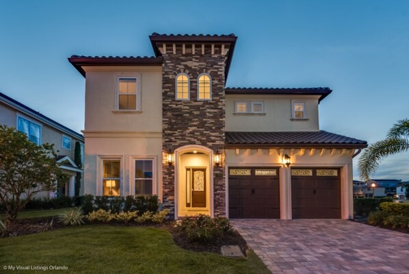 Villa (760GBD00) | Exterior - 7 Bdrmstheatergamermpoolmansion (Kissimmee)