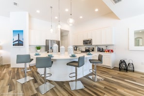 Villa ( 5 Bedroom 5 Bathroom Solterra Resort) | Private kitchen