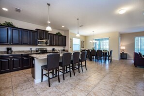 Villa (8870CPR Paradise Palms Resort 6 Bedro) | Private kitchen | Fridge, microwave, cookware/dishes/utensils